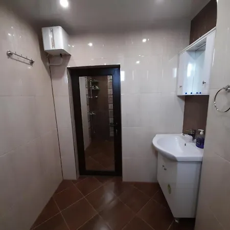 Етаж Под Наем Appartement