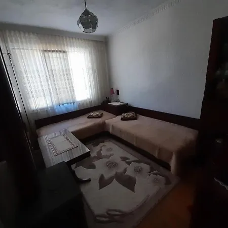 Етаж Под Наем * Zmeitsa